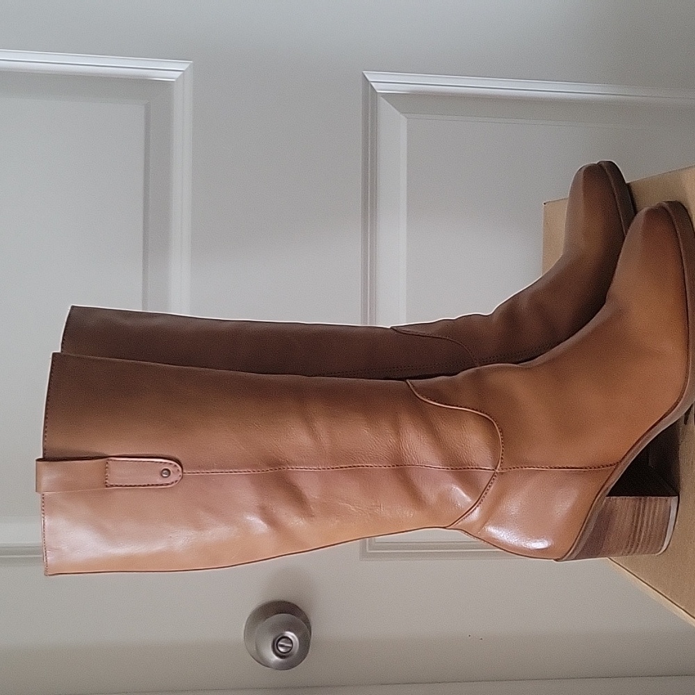 Leather boots - Picture 2 of 7